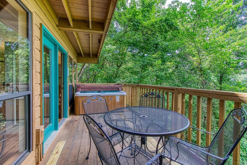 Serenity Heights, Amazing Views, Hot Tub Pool Access, 1089 Free Tickets Each Paid Day, Dollywood Gatlinburg Buitenkant foto