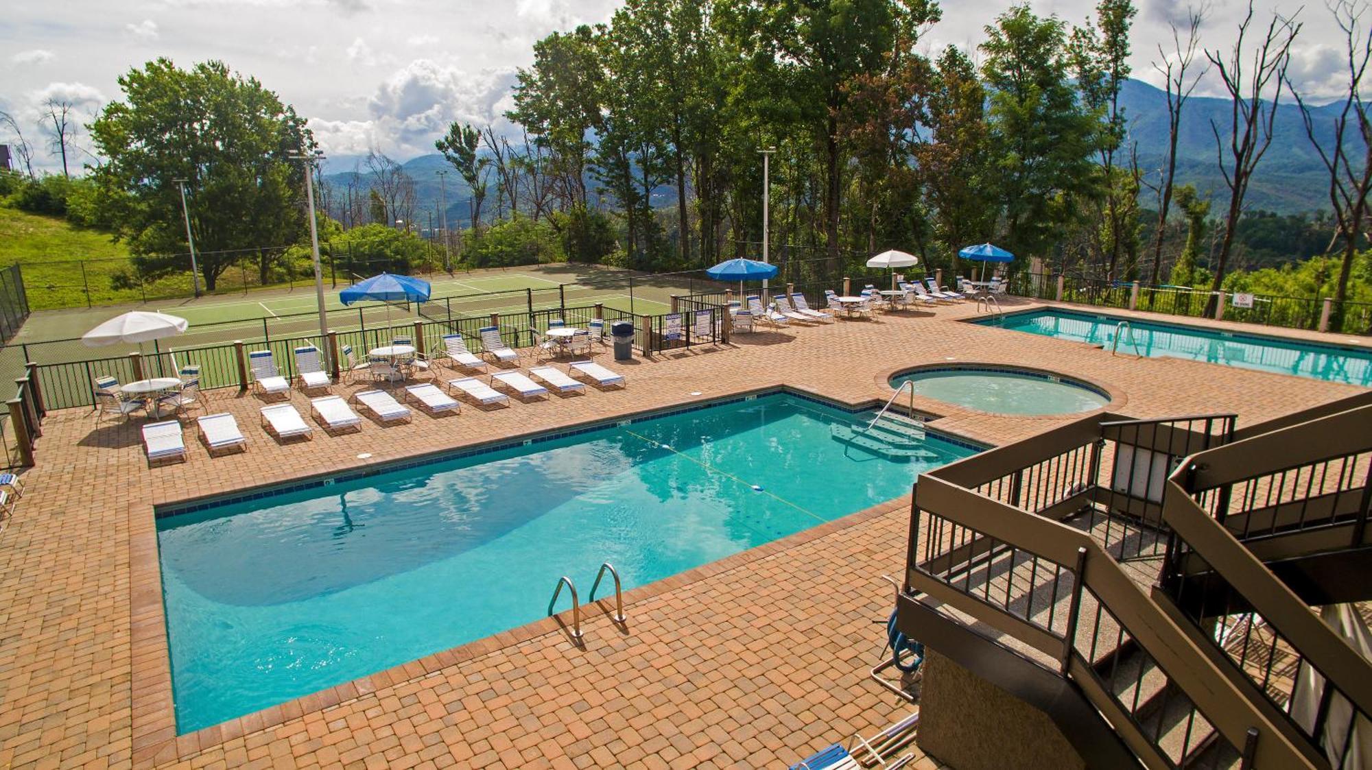 Serenity Heights, Amazing Views, Hot Tub Pool Access, 1089 Free Tickets Each Paid Day, Dollywood Gatlinburg Kamer foto