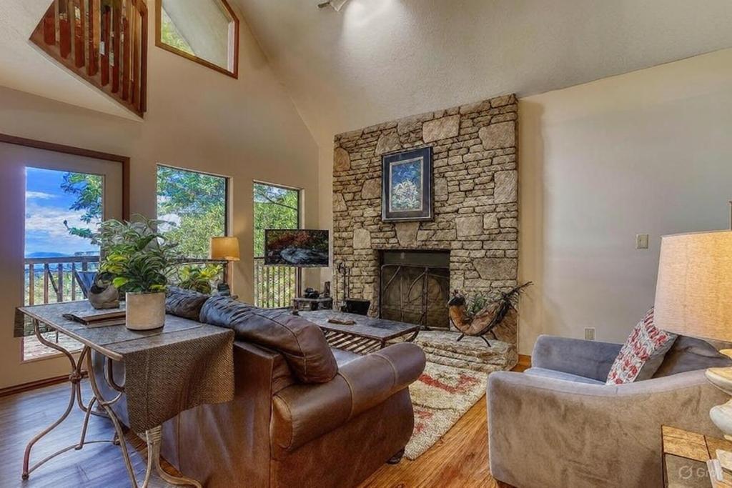 Serenity Heights, Amazing Views, Hot Tub Pool Access, 1089 Free Tickets Each Paid Day, Dollywood Gatlinburg Buitenkant foto